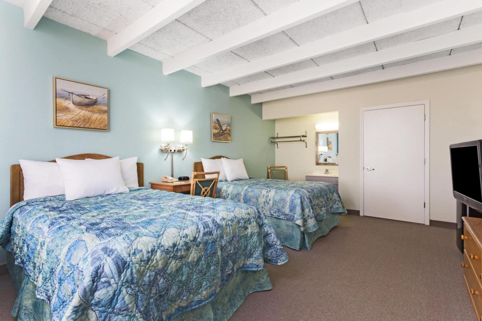 Days Inn & Suites By Wyndham Jekyll Island Exterior foto